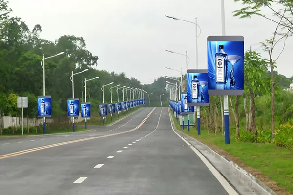 Solução de display LED para poste de rua